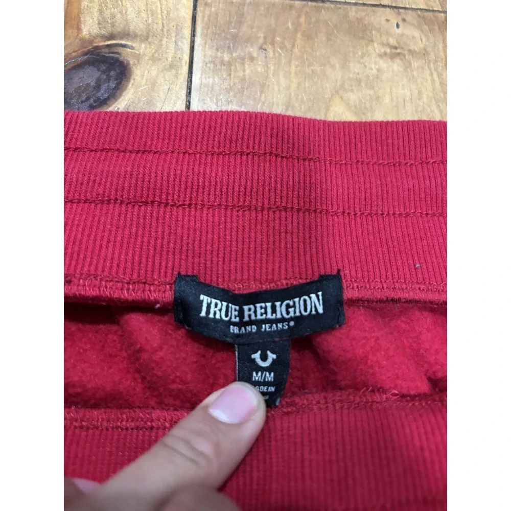 True Religion step out